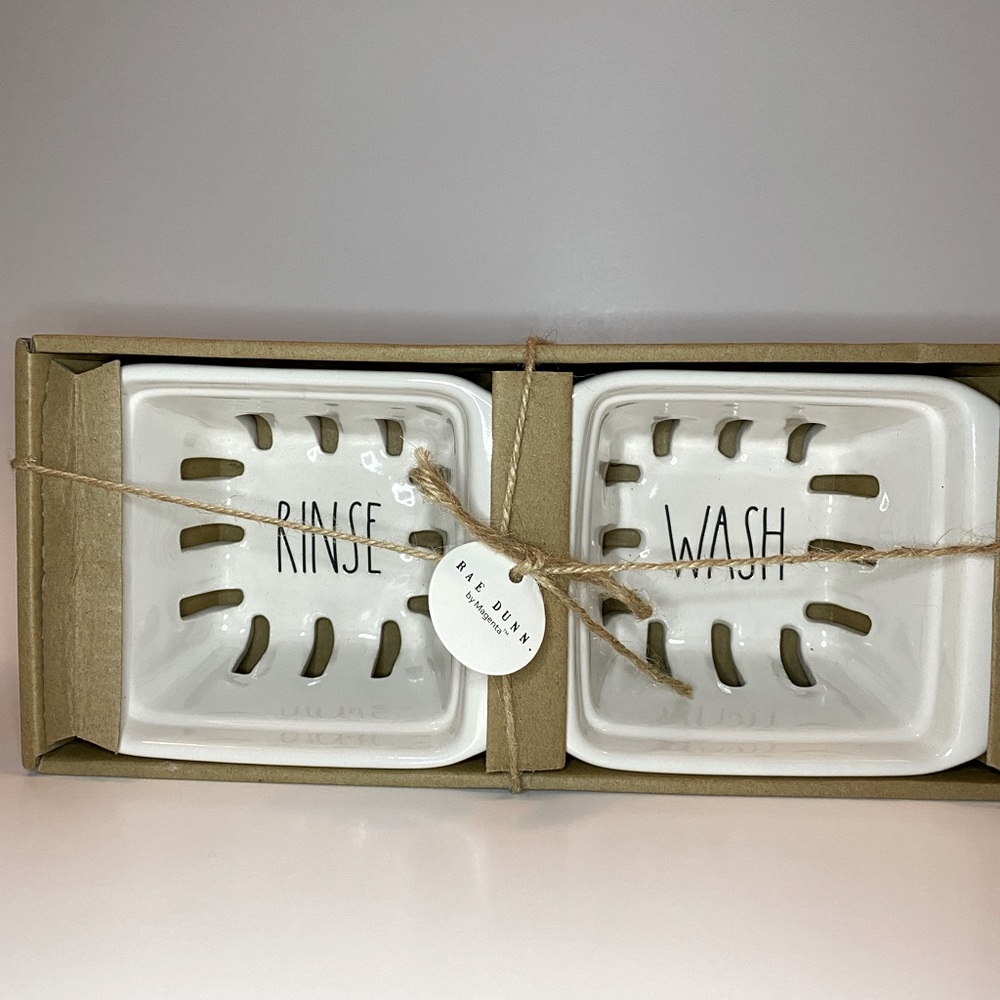 Rae Dunn berry set